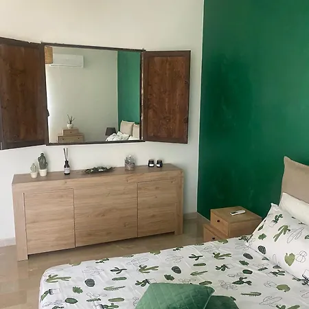 Casa Vacanze Dolci Carezze Apartment *